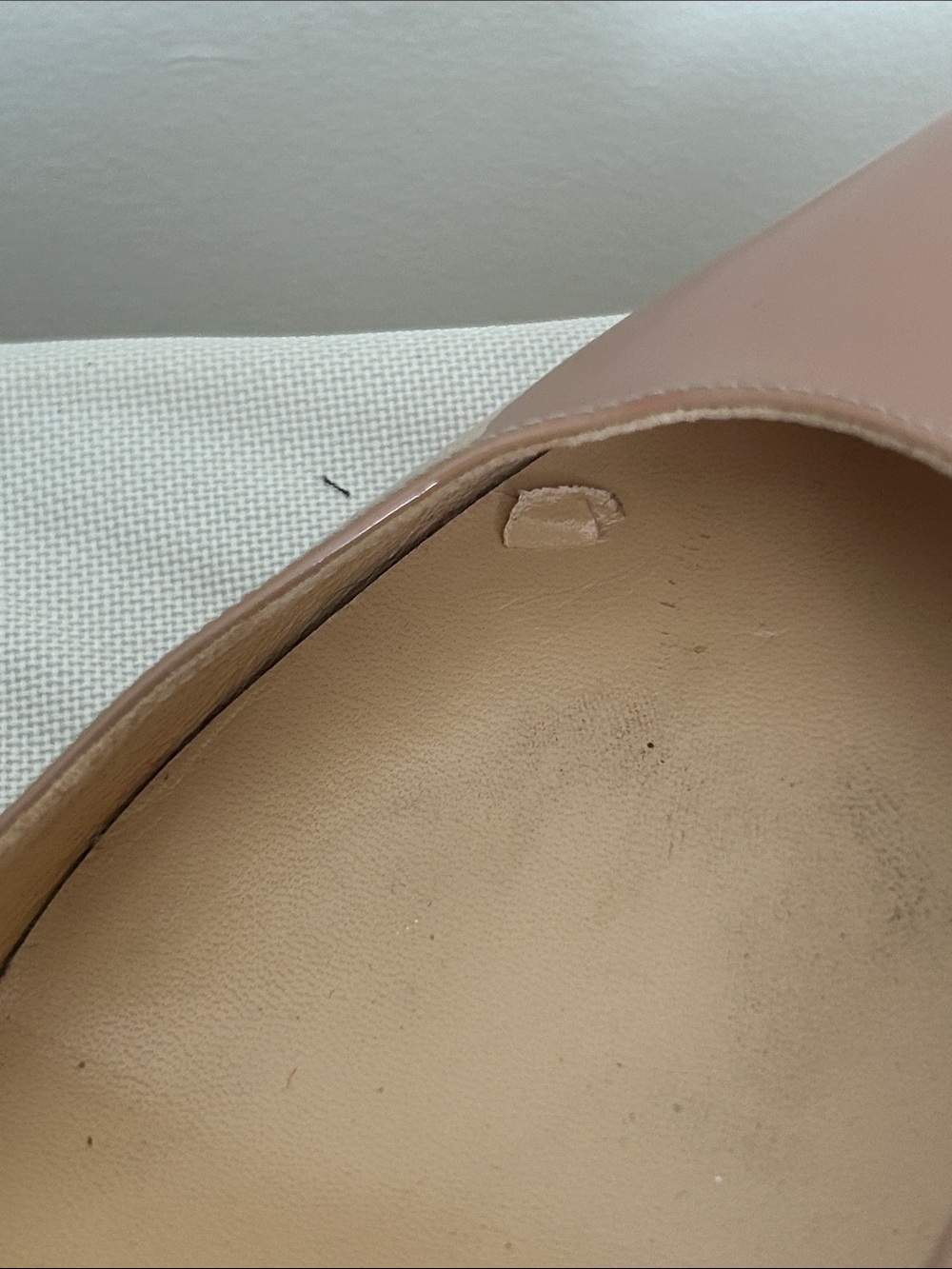 Christian Louboutin So Kate Nude Patent Pointed-Toe Pumps - Picture 4 of 7